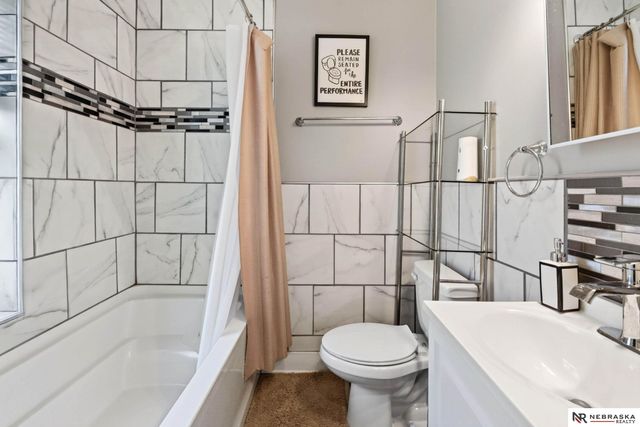 1316 Connell Court, Omaha, NE 68108