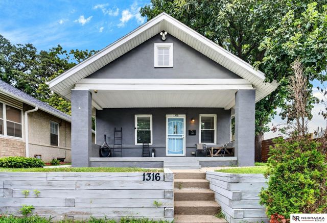 1316 Connell Court, Omaha, NE 68108