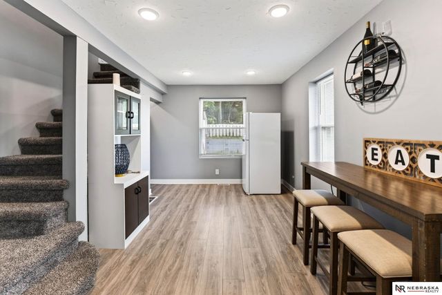 1316 Connell Court, Omaha, NE 68108
