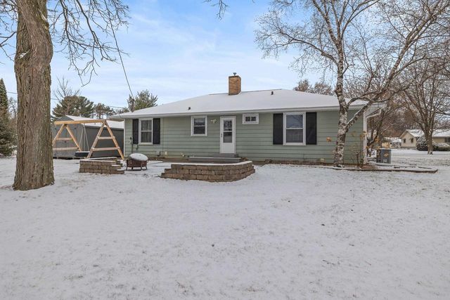 3109 CENTER STREET, Stevens Point, WI 54481