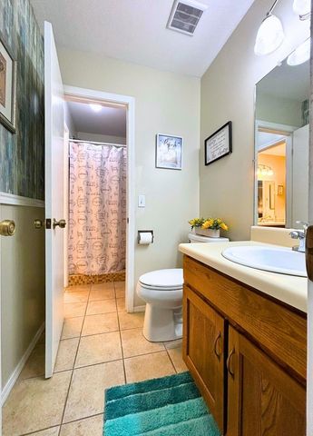 22 Spring River Lane, Cherokee Village, AR 72529
