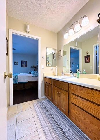 22 Spring River Lane, Cherokee Village, AR 72529