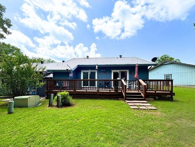 22 Spring River Lane, Cherokee Village, AR 72529