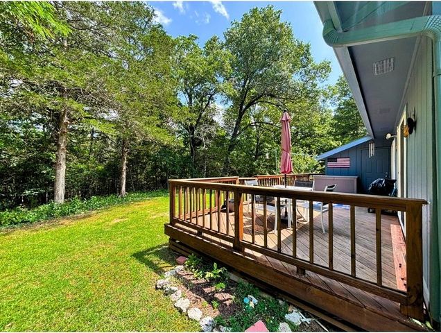 22 Spring River Lane, Cherokee Village, AR 72529