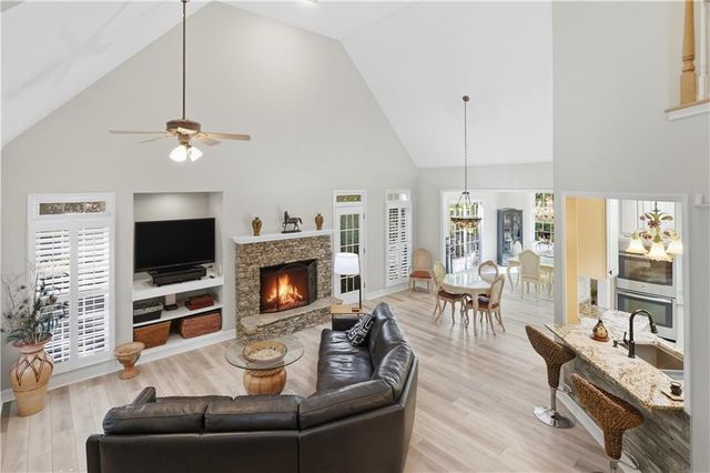 122 Woodstream Point, Big Canoe, GA 30143