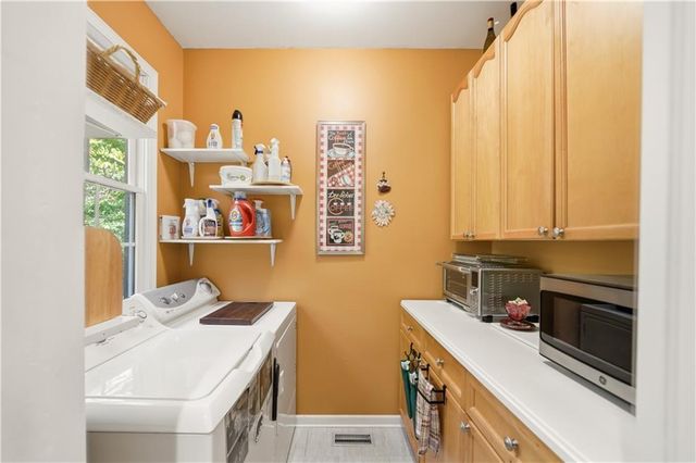 122 Woodstream Point, Big Canoe, GA 30143