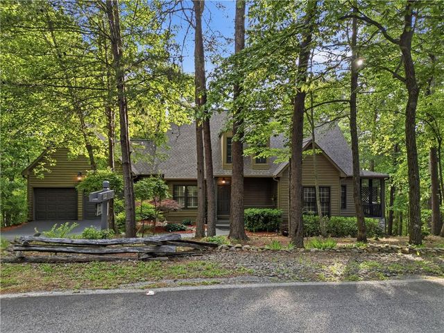 122 Woodstream Point, Big Canoe, GA 30143