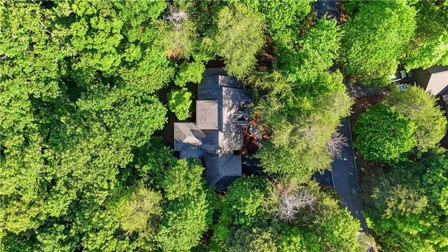 122 Woodstream Point, Big Canoe, GA 30143