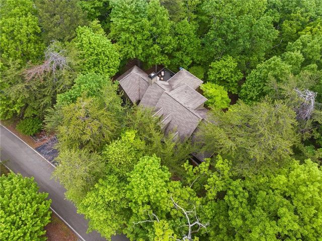 122 Woodstream Point, Big Canoe, GA 30143