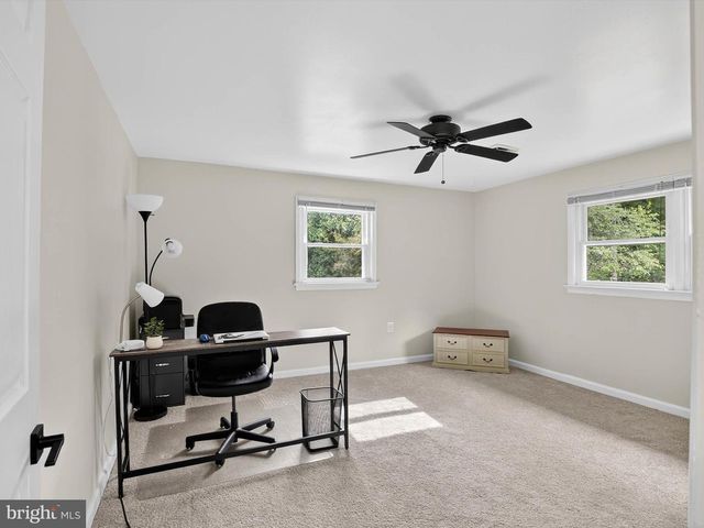 2010 LANDIS VALLEY RD, Lancaster, PA 17601