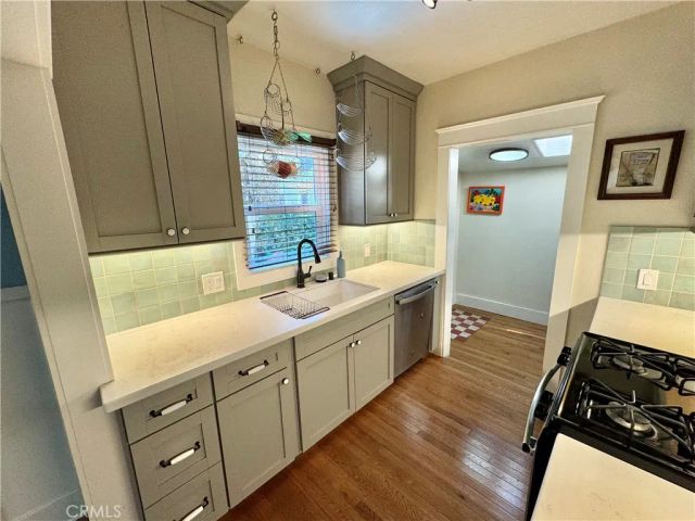 425 W 5th Street, Long Beach, CA 90802