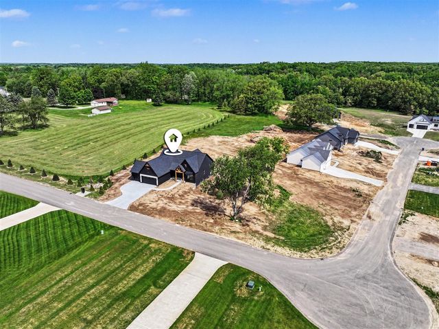 11279 Bancroft Way, Alto, MI 49302