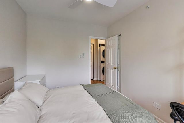 600 N La Grange Road A2, La Grange Park, IL 60526