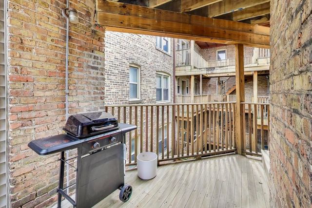 600 N La Grange Road A2, La Grange Park, IL 60526