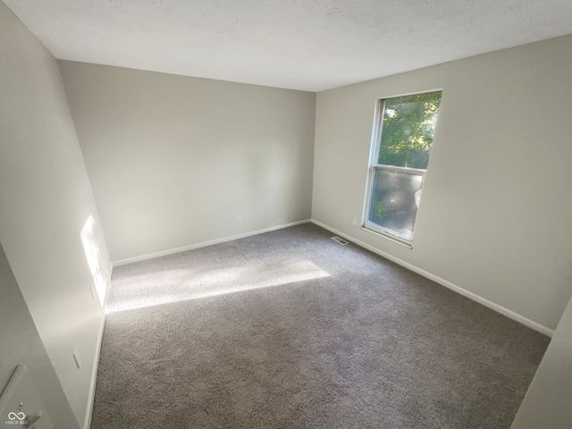 5765 Liberty Creek Drive E, Indianapolis, IN 46254