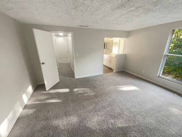 5765 Liberty Creek Drive E, Indianapolis, IN 46254