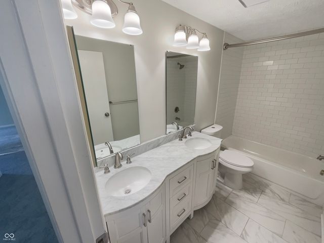 5765 Liberty Creek Drive E, Indianapolis, IN 46254