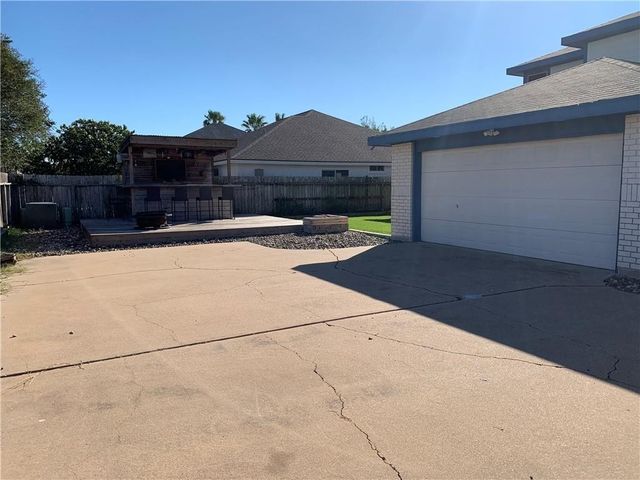 15334 Barataria Dr, Corpus Christi, TX 78418
