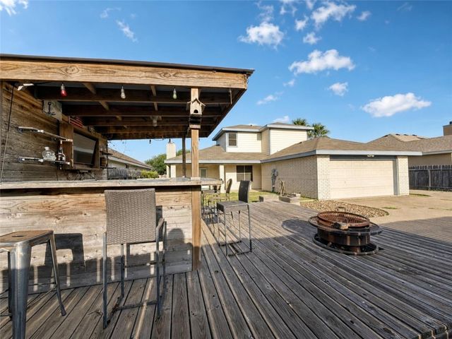 15334 Barataria Dr, Corpus Christi, TX 78418