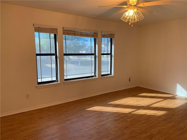 15334 Barataria Dr, Corpus Christi, TX 78418