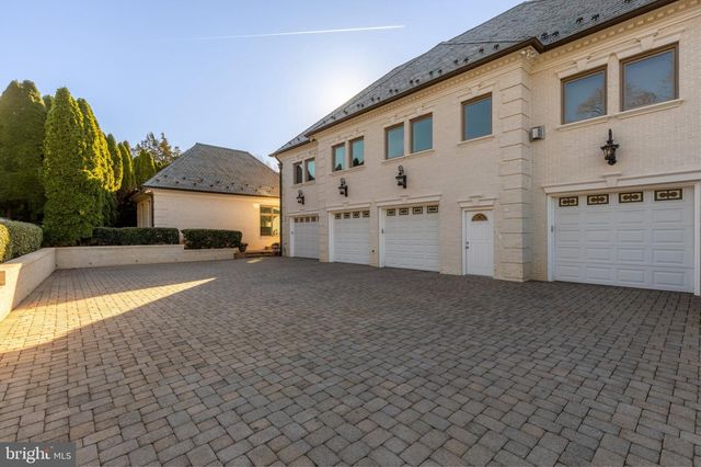 1521 HUNTER MILL RD, Vienna, VA 22182