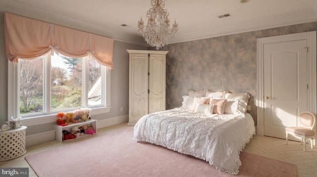 1521 HUNTER MILL RD, Vienna, VA 22182