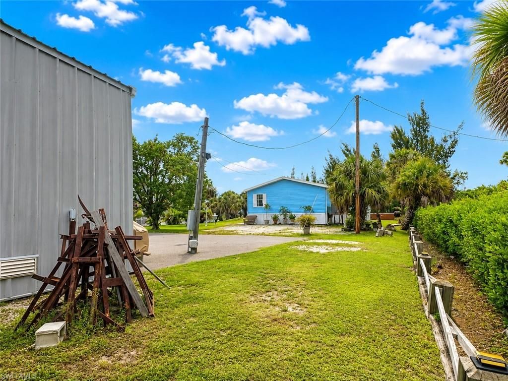 Image 21 of property listing at 11830 Scallop DR 850, Cape Coral, FL 33991