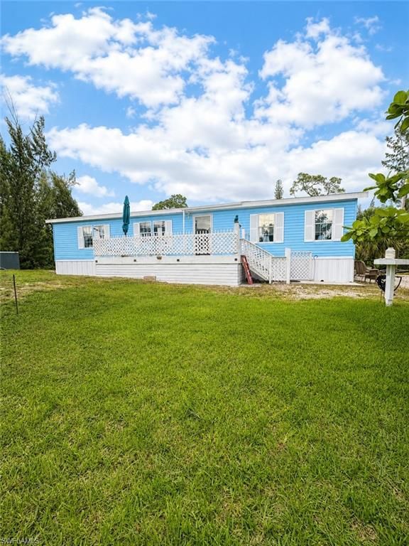 Image 23 of property listing at 11830 Scallop DR 850, Cape Coral, FL 33991