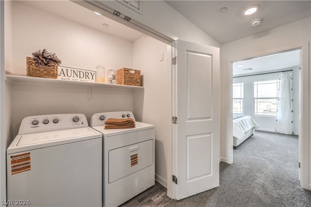 920 Pink Sugarbird Street, Henderson, NV 89011