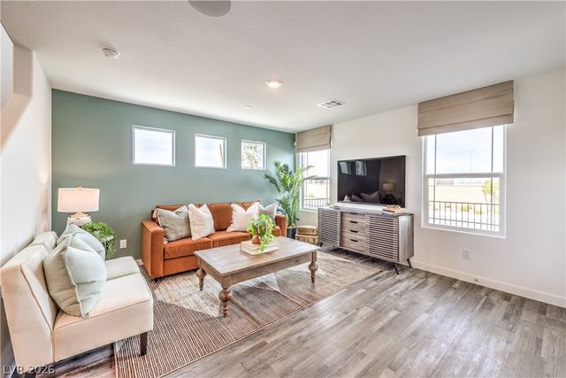 920 Pink Sugarbird Street, Henderson, NV 89011