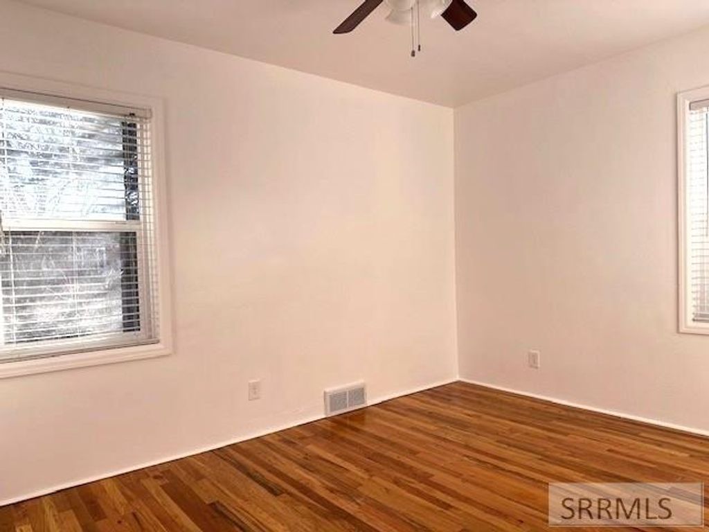 Image 9 of property listing at 181 W 13th Street, Idaho Falls, ID 83402