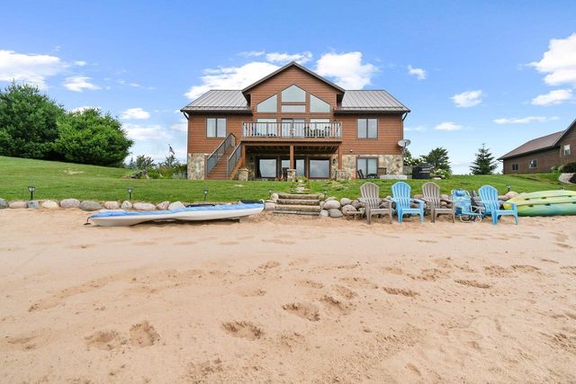 N8494 Northwater Circle, New Lisbon, WI 53950