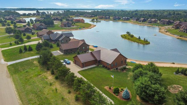 N8494 Northwater Circle, New Lisbon, WI 53950