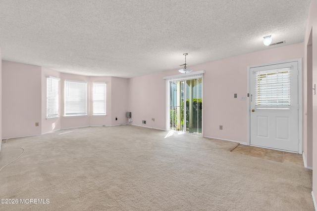 133 Tulip Lane, Freehold, NJ 07728
