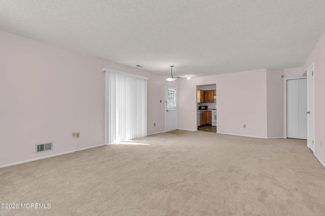 133 Tulip Lane, Freehold, NJ 07728