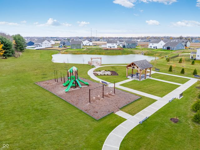 260 Commodore Drive, Pittsboro, IN 46167