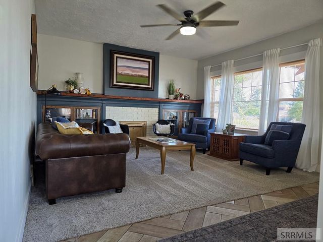 115 & 113 E 1st N, Rexburg, ID 83440