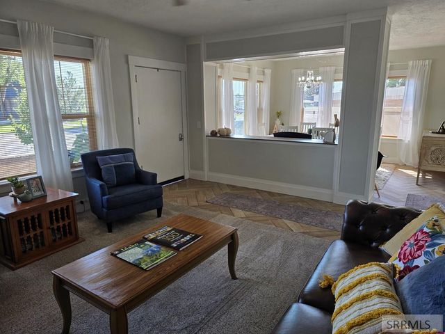 115 & 113 E 1st N, Rexburg, ID 83440