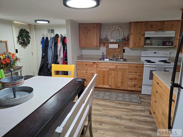 115 & 113 E 1st N, Rexburg, ID 83440