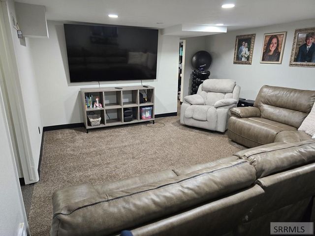 115 & 113 E 1st N, Rexburg, ID 83440