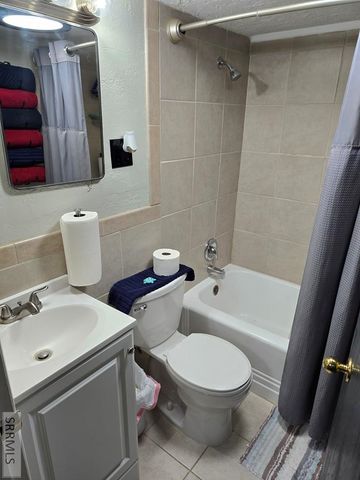 115 & 113 E 1st N, Rexburg, ID 83440