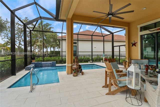 11812 S Cantal Cir S, Parkland, FL 33076