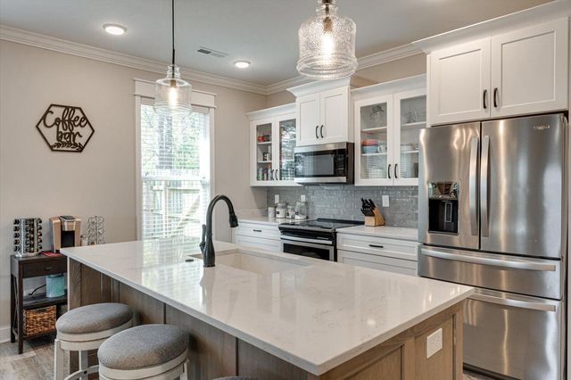 225 Lake Avenue, Ringgold, GA 30736