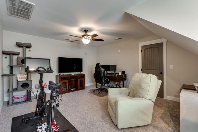 225 Lake Avenue, Ringgold, GA 30736