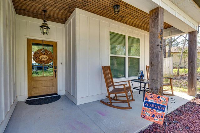 225 Lake Avenue, Ringgold, GA 30736