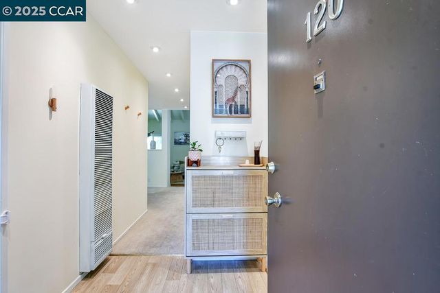 3051 Treat Blvd. 120, Concord, CA 94518