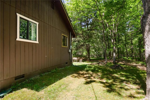 251 McKuen Way, Penn Forest Twp, PA 18210