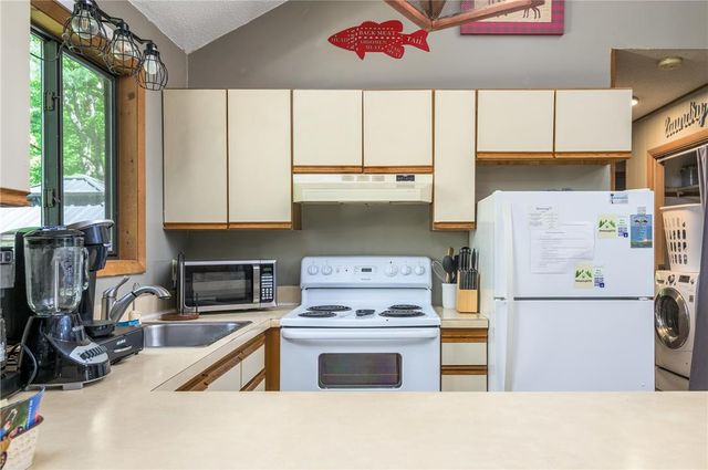 251 McKuen Way, Penn Forest Twp, PA 18210