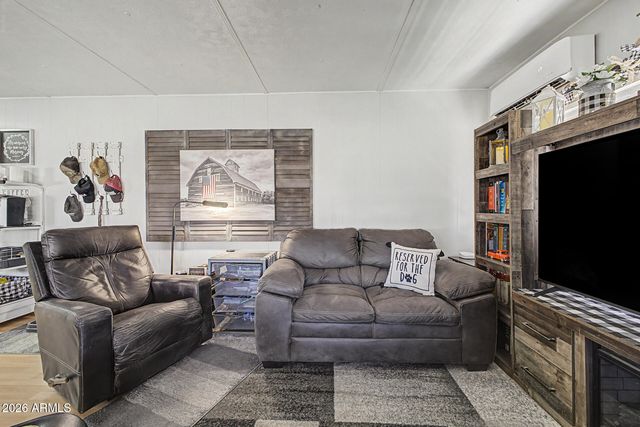 15844 N 66TH Avenue, Glendale, AZ 85306