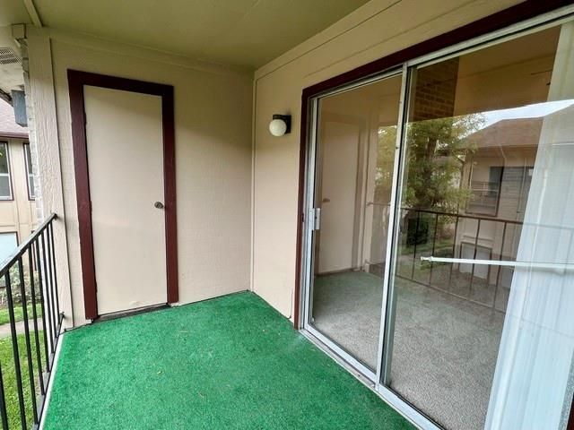 9213 Imogene Drive 9213, Houston, TX 77036